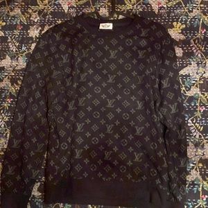 Copy- Louis Vuitton black sweater with dark logos